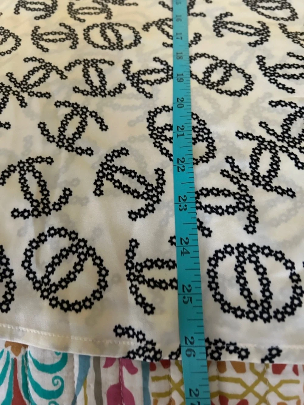 CHANEL Cream and Black CC Print Long Sleeve Top - Picture 13 of 14